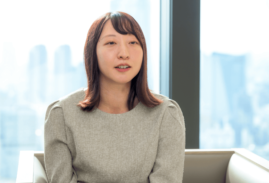 日本マスタートラスト信託銀行株式会社 業務企画推進部 事務企画グループ マネージャー 長谷部早紀さん