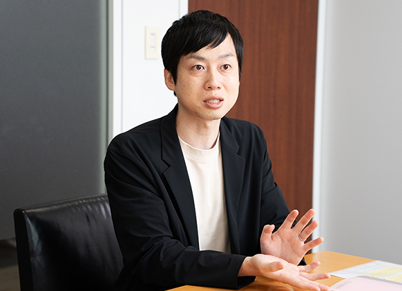 三菱UFJニコス株式会社 経営企画部 経営企画グループ 上席調査役 吉田 毅昭さん