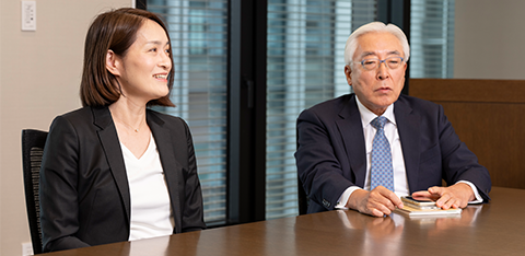 お客さまにアプローチするための必須ツールを制作