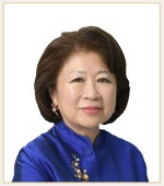 Mari Elka Pangestu