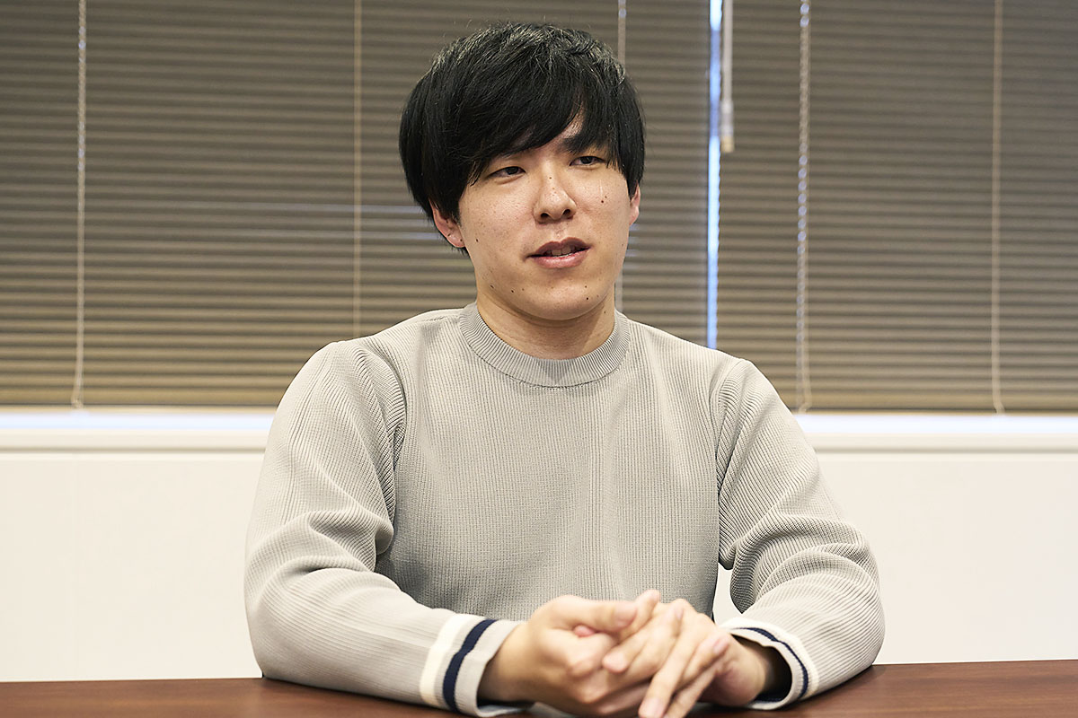 三菱ＵＦＪインフォメーションテクノロジー　データサイエンス部　林 翔太